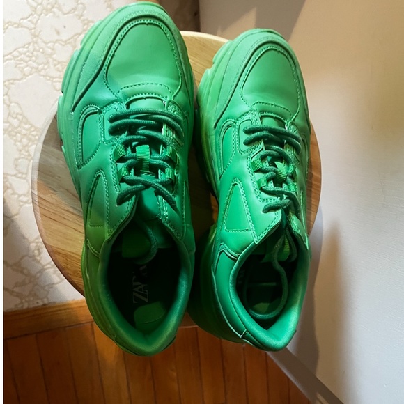 Zara lime neon green lug soles sneakers EUC (as new) - Picture 3 of 11